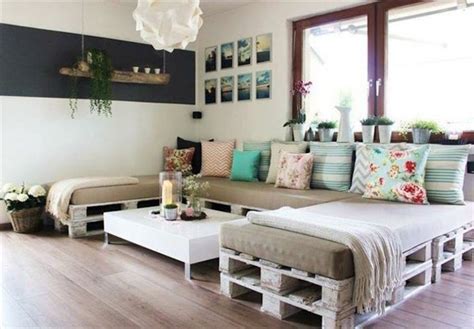 How to Make a Pallet Couch – Tutorial and 60 Great Ideas