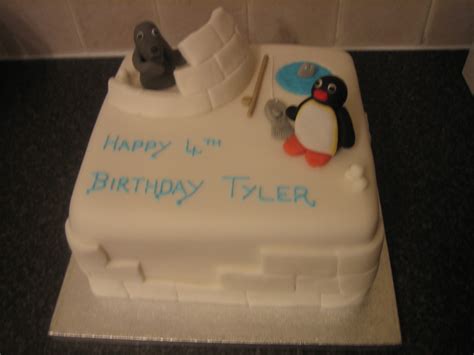 Sarah T Cakes: Pingu character cake.