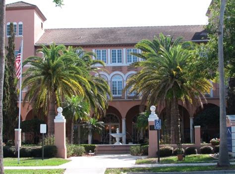 Venice Center for Independent & Assisted Living – Venice, FL ...