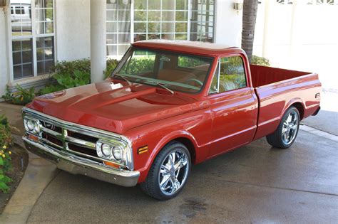 1972 GMC Custom 1/2 Ton Pick-Up, Show Winner!! - Classic Promenade