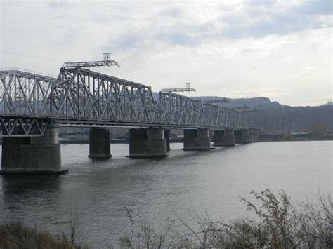 Krasnoyarsk Railway Bridge across River Yenissei - Krasnoyarsk