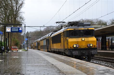 All Dutch electric trains now running on 100-percent renewable energy