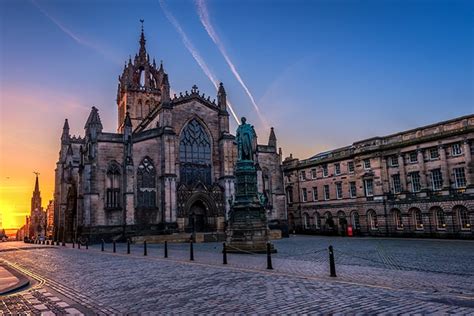 Things to do in Edinburgh: St. Giles Cathedral - Wandering Crystal