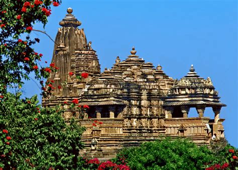 The Temples of Khajuraho | STONES OF HISTORY