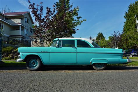 Seattle's Parked Cars: 1955 Ford Customline