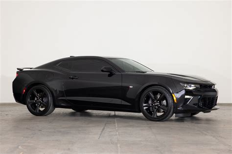 Used 2017 Chevrolet Camaro SS Manual only 5k miles For Sale (Sold ...