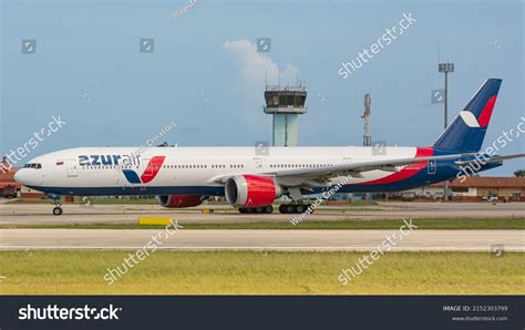 45 Varadero airport Images, Stock Photos & Vectors | Shutterstock