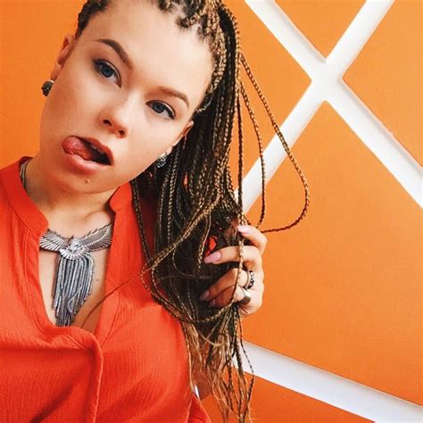 Golden Box braids white girl | Braids, Box braids, White girls