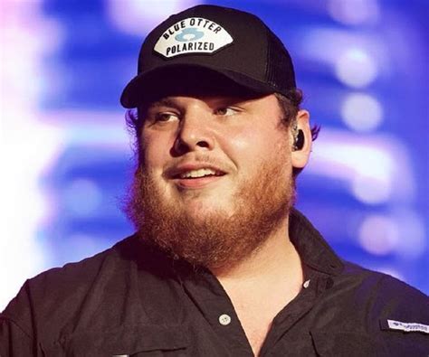 Luke Combs Biography - Facts, Childhood, Family Life & Achievements