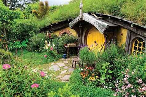 Auckland i-SITE | Activity | Hobbiton Tours From Auckland