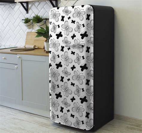 Black and white butterflies fridge wrap - TenStickers