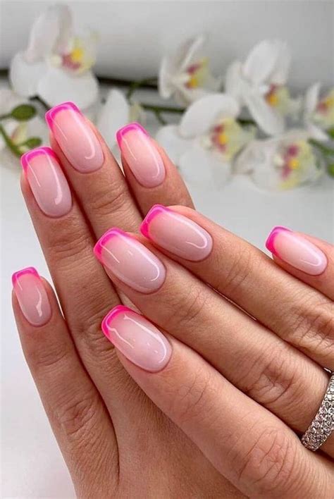 27 Beautiful Summer Nail Colors of 2020 - Fasneshion in 2020 | Summer gel nails, Summer nails ...