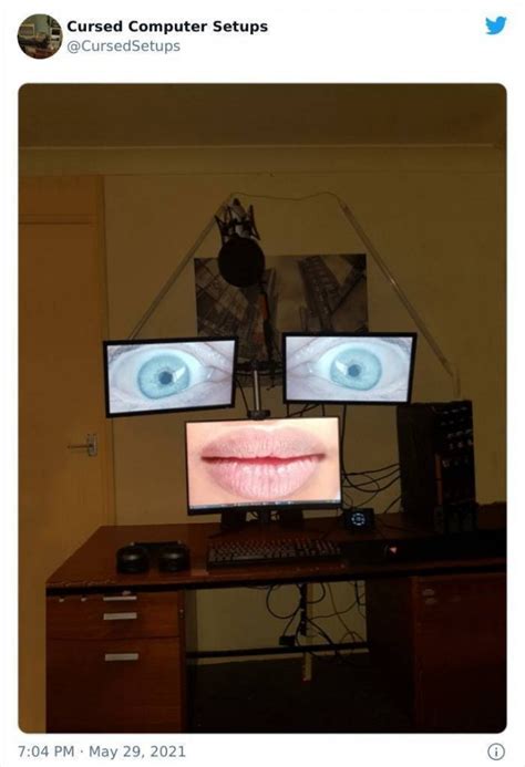 Cursed Computer Setups (29 pics)