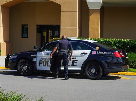 The Palm Beach Gardens Police Department Police Officer Editorial Photo ...