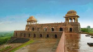 Nagpur Forts and Palaces Tour Packages,Book Nagpur Forts and Palaces ...