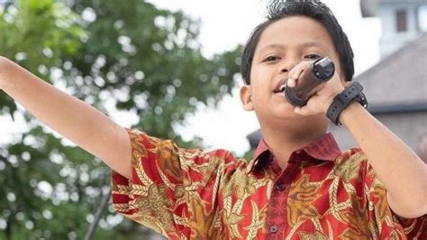 Ternyata Ini Nama Asli Farel Prayoga Si Penyanyi Cilik, Kok Bisa ...