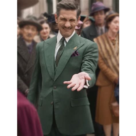 Fickelgruber Wonka 2023 Mathew Baynton Green Suit