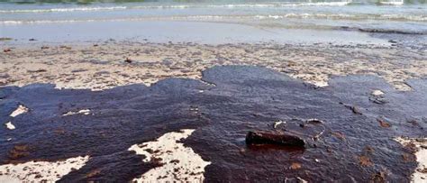 10 Worst Oil Spills in World History - Cleaner Seas