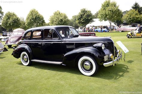 1939 Pontiac Deluxe Image. Photo 5 of 40