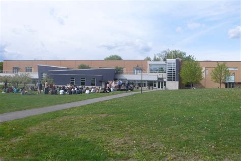 Bard College Received $3.2m to Eendow its Keith Haring Fellowship in ...