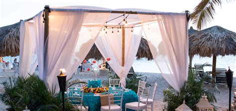 Weddings & Romance at Amsterdam Manor Beach Resort | When in Aruba