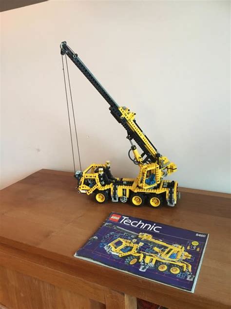 LEGO - Technic - 8460 - pneumatic crane truck pneumatic crane truck ...