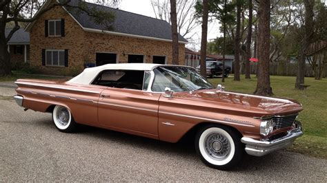 1960 Pontiac Bonneville Convertible 389/318 HP, Automatic | Lot S132 ...