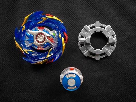 Beyblade Burst Superking Helios Volcano Metalico B174 | Mercado Libre