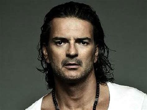 Ricardo Arjona será homenajeado en los Premios Billboard