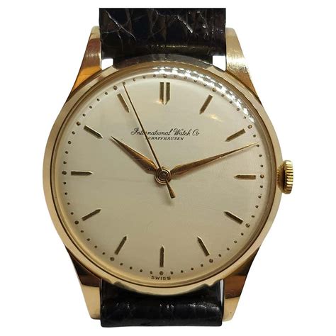 Vintage Caliber Watches - 1,376 For Sale on 1stDibs | calithe watch ...