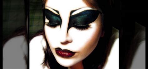 Goth Drag Queen Makeup - Mugeek Vidalondon