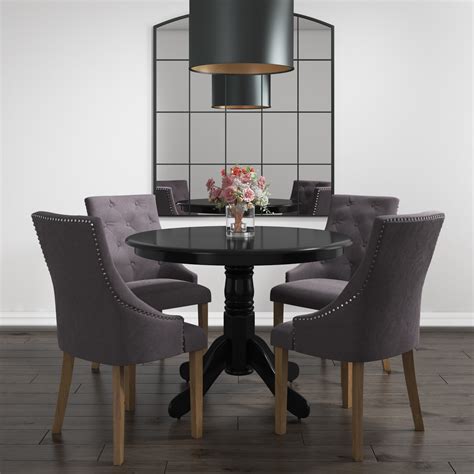 Small Round Dining Table in Black - Seats 4 - Rhode Island - Furniture123