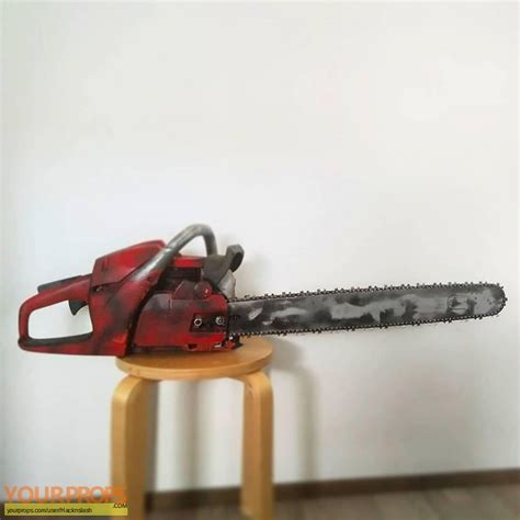 Texas Chainsaw Massacre 3D Replica Prop Leatherface chainsaw replica prop weapon