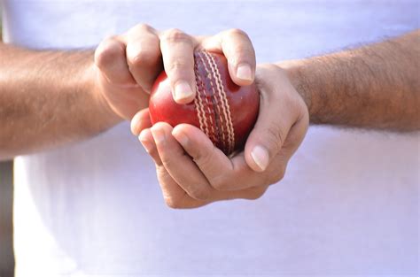 All Types of Bowling in Cricket: The Complete Guide - Its Only Cricket