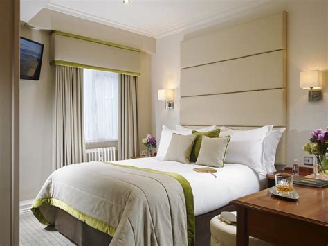 Rooms & Suites | Buswells Hotel, Dublin