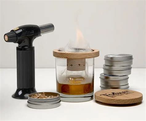 Glass Topper Cocktail Smoker Creates Mystical Effect to Entertain Your ...