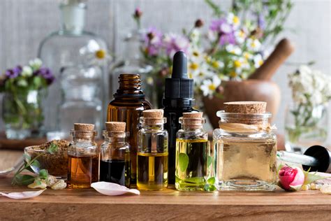 The Best Types of Essential Oils and Their Benefits for Your Skin ...