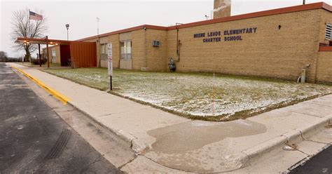 Elementary school to close in Kiel