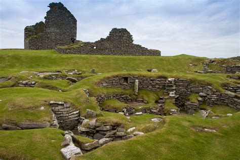 Der prähistorische Jarlshof auf den Shetland-Inseln