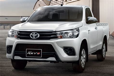 2018 Toyota HiLux gets a beastly make over - Photos