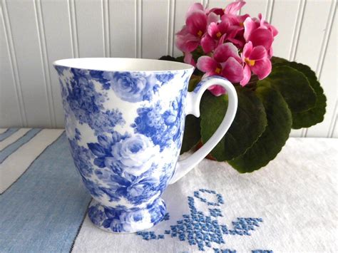 Blue Floral Chintz Mug Bone China Pedestal Maxwell Williams Antique ...