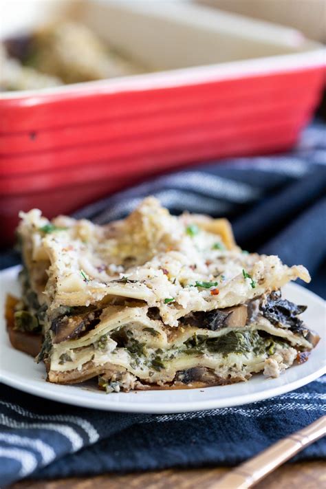 Creamy Vegan Mushroom Lasagna - Vegan Richa