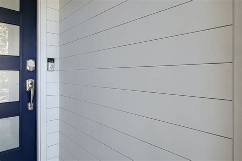 What Are the Benefits of Boral's Shiplap-Nickel Gap Siding? | Colorado Siding Repair