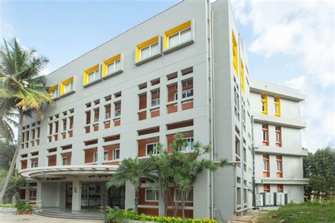 RV University Bangalore Campus: Photos, Virtual Tour