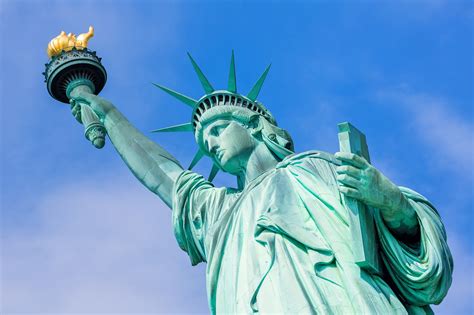 10 Fun Facts about the Statue of Liberty - An Iconic New York Landmark ...