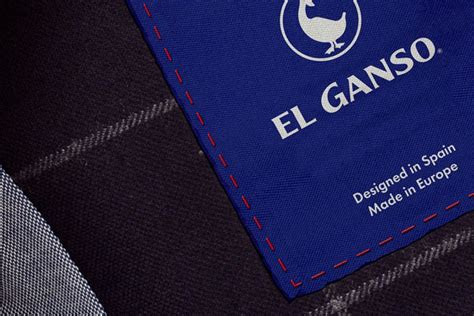 Details 48 el ganso logo - Abzlocal.mx