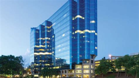 At Atlanta’s Perimeter, office tower to get major community-oriented revamp - Curbed Atlanta