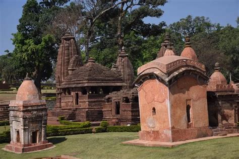 (2023) 8 Top Tourist Places & Offbeat Places In Amarkantak