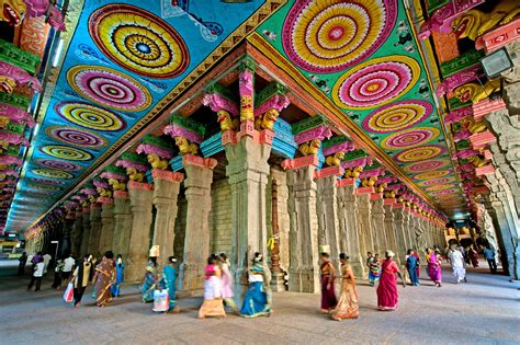 Meenakshi Sundareswarar Temple: Madurai's Pride - Arco Unico