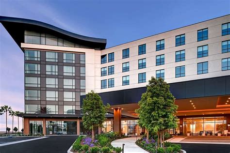 HILTON GARDEN INN ANAHEIM RESORT - Updated 2022 Prices & Hotel Reviews (CA)